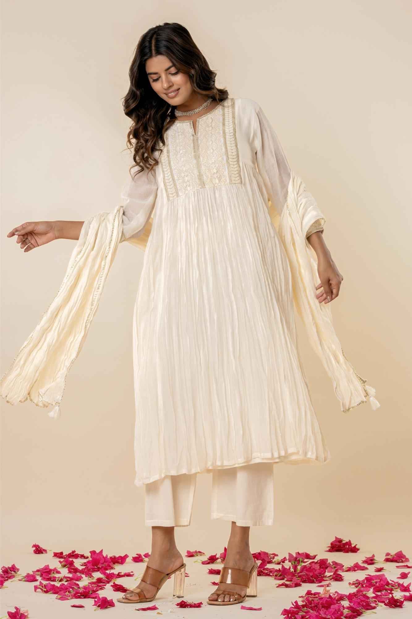 Embroidered White Gathered Kurta (Set of3)