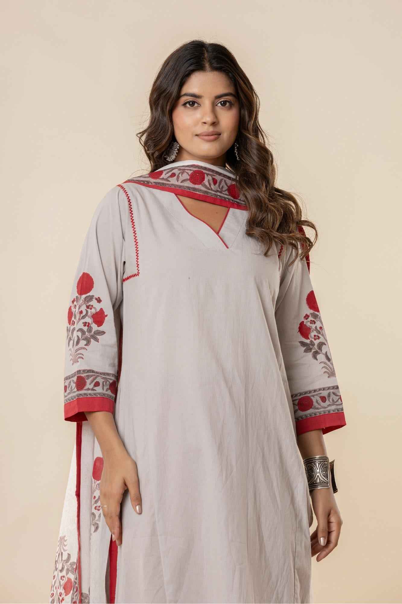Light Grey Cotton Straight Kurta Set with Red Pants & Printed Dupatta (Set of 3)