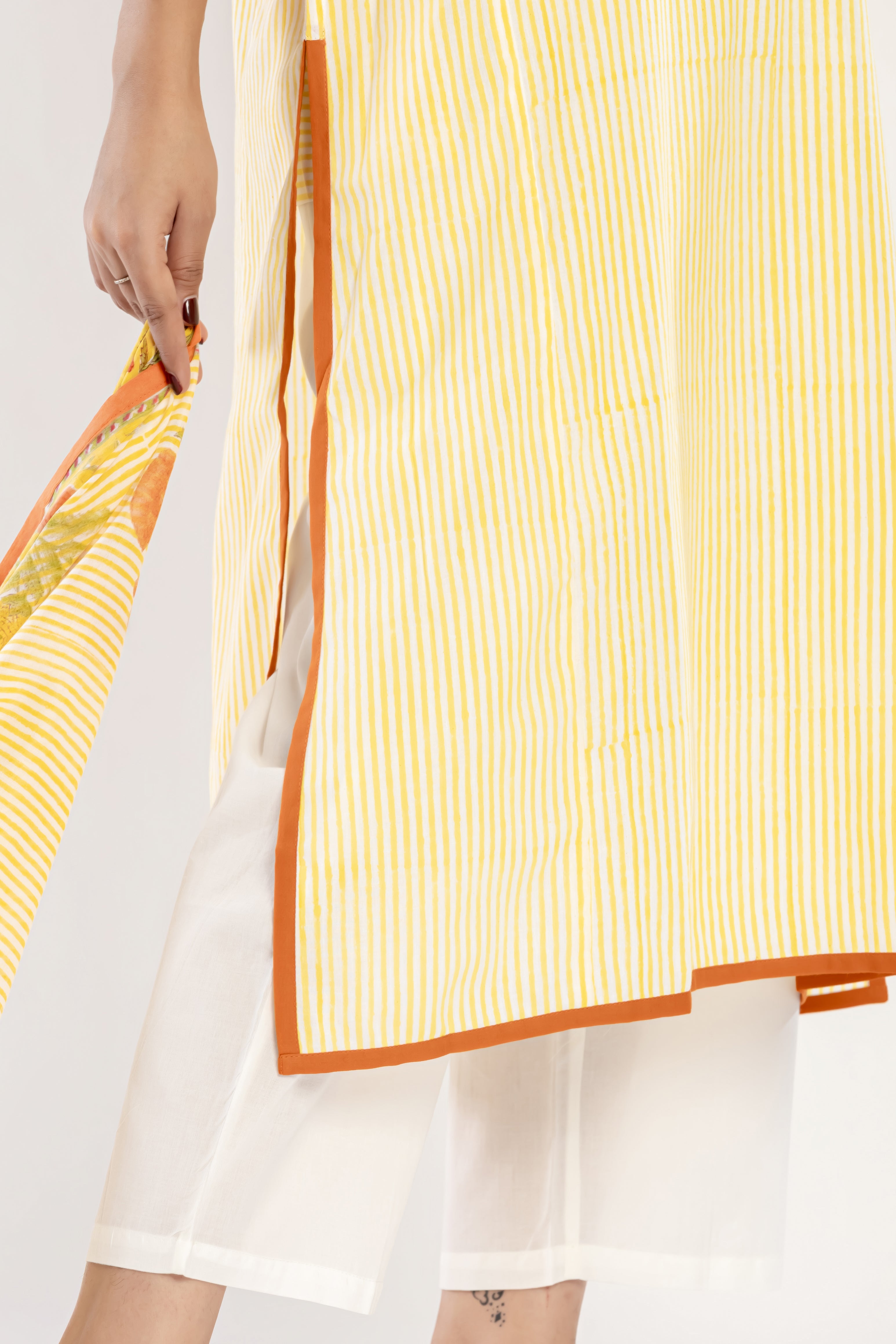 Cotton Kurti (Dupatta included)