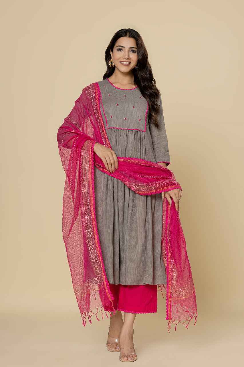 (Set of 3) Naksh Grey Pink Gathered Kurta