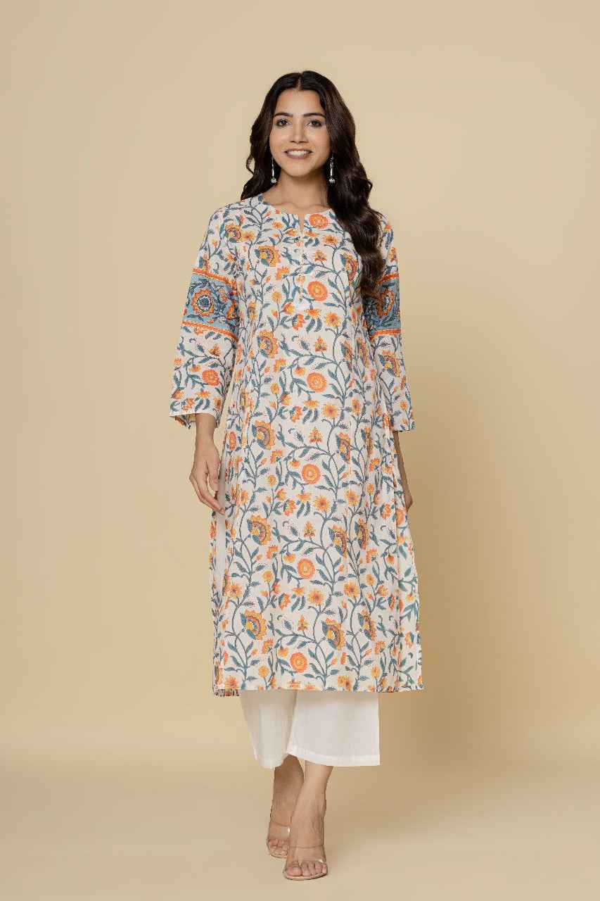 Naksh White Floral Printed Straight Kurta