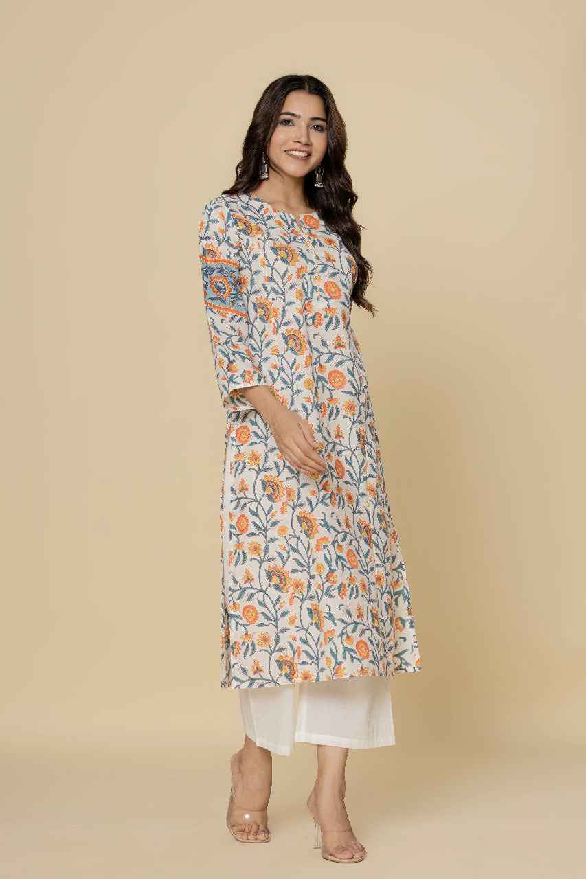 Naksh White Floral Printed Straight Kurta