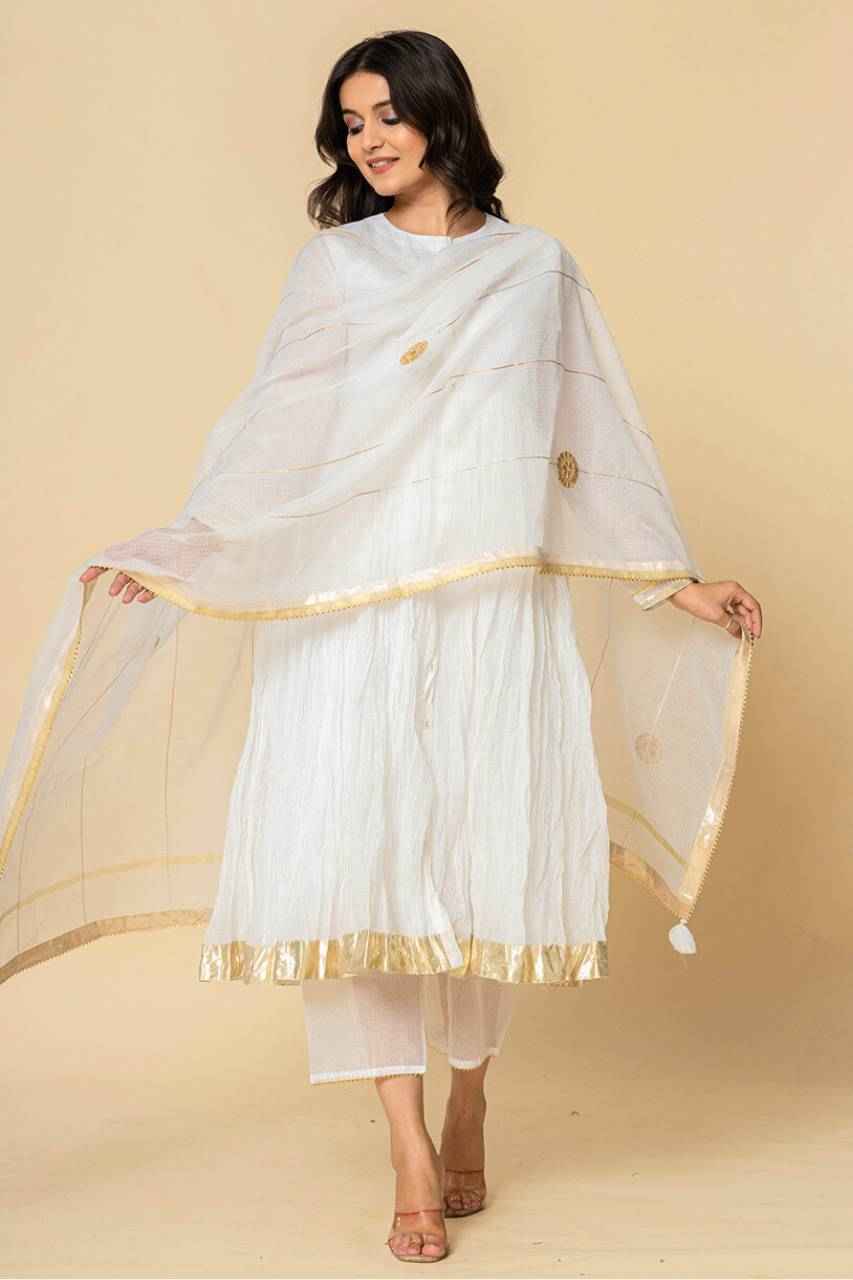 (Set of 3) Naksh White Kota Doriya Gathered Kurta