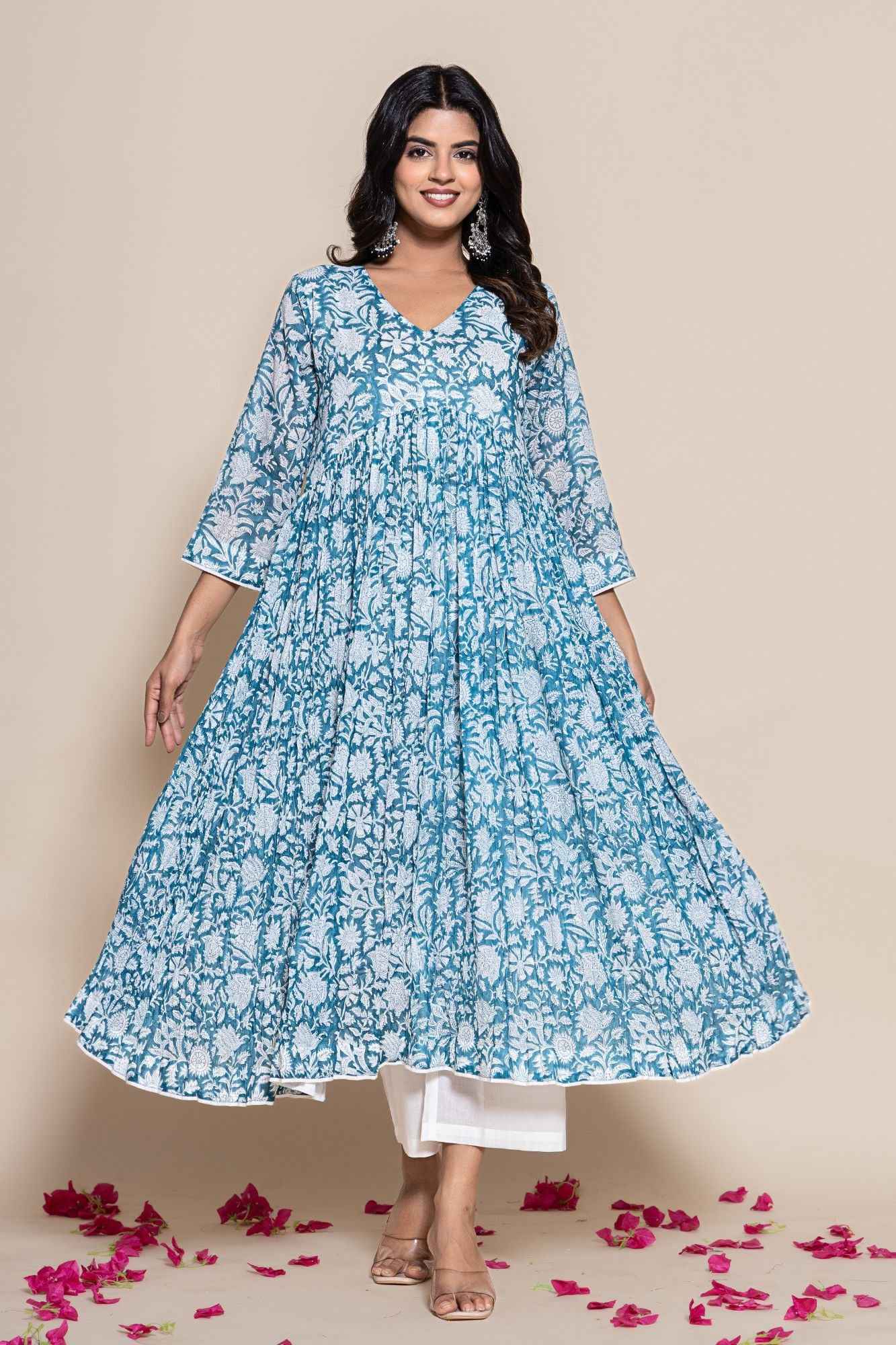 Naksh Blue Floral Printed Gathered Kurta
