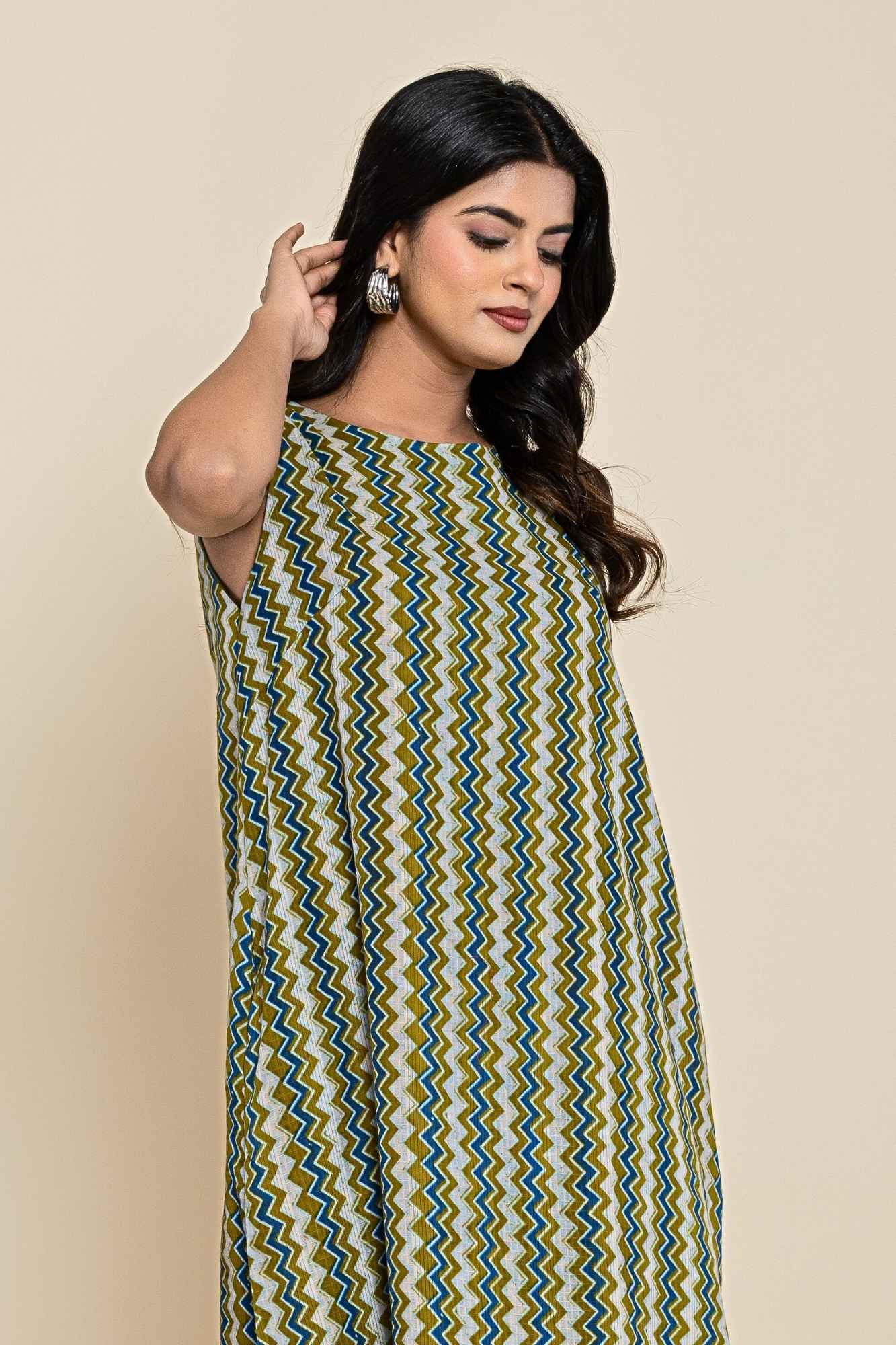 Naksh Green Zig-zag Print Cotton Sleeveless Kurta-Dress