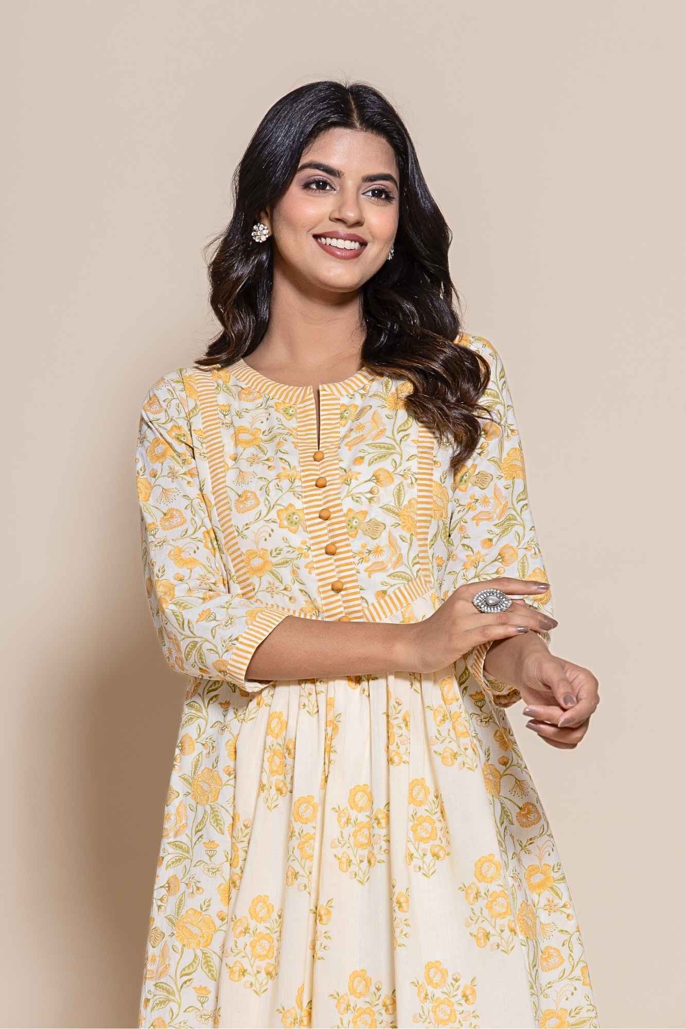 Naksh Off-White Double Printed A-Line Gathered Kurta