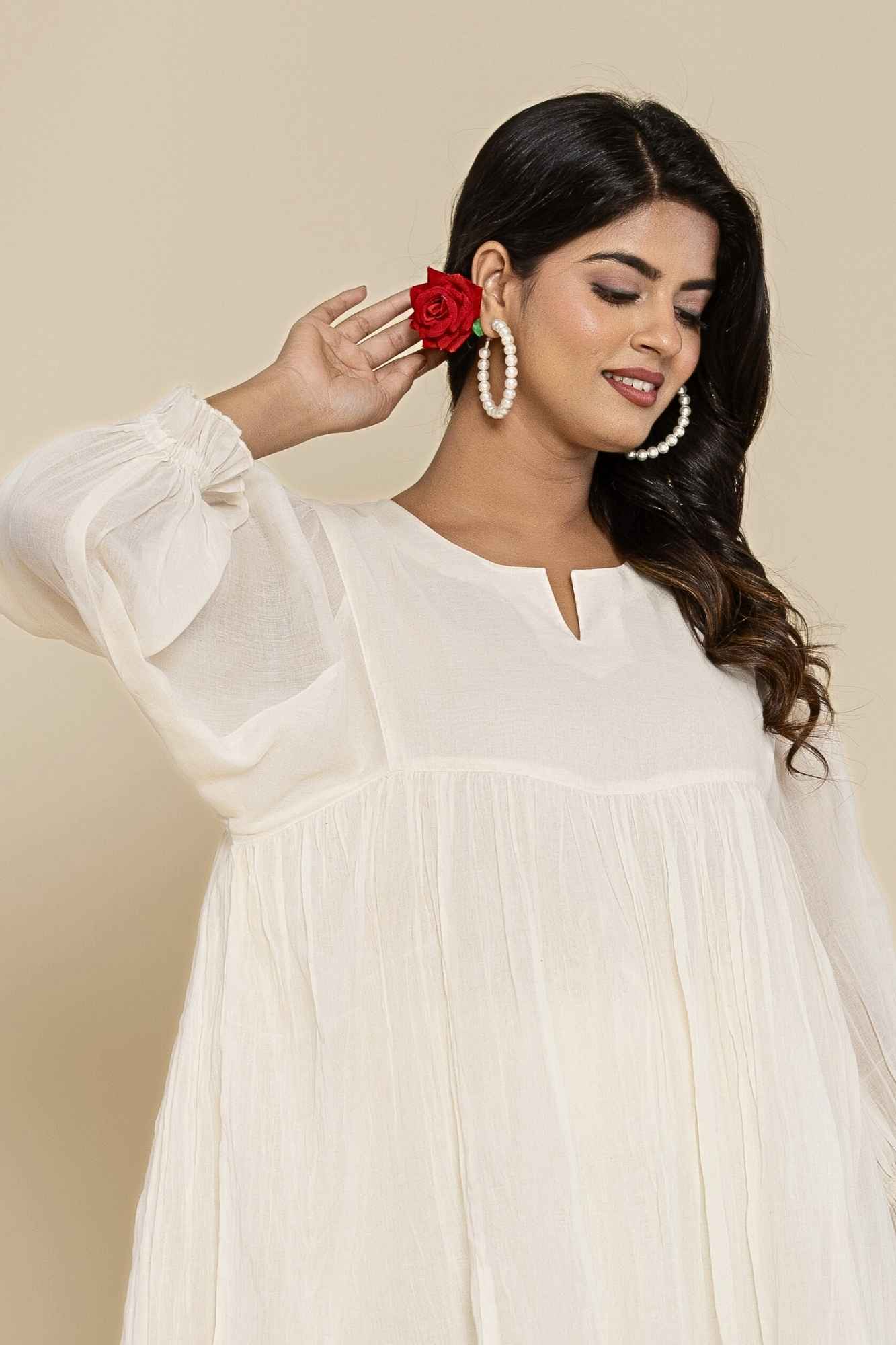 (Set of 2) Naksh Kora Cotton Voile Gathered Kurta And Pants