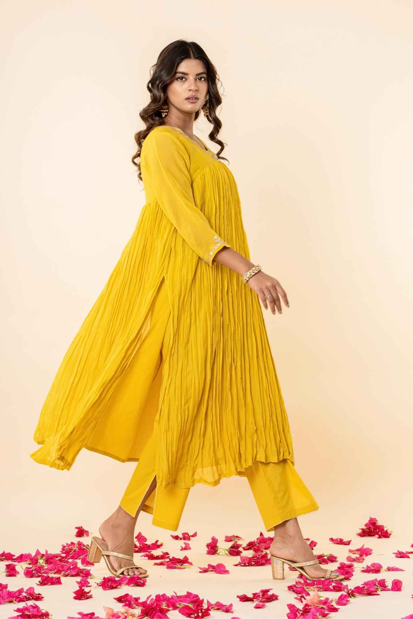 Sunlit Mustard Zardozi Kurti Pant (Set of2)