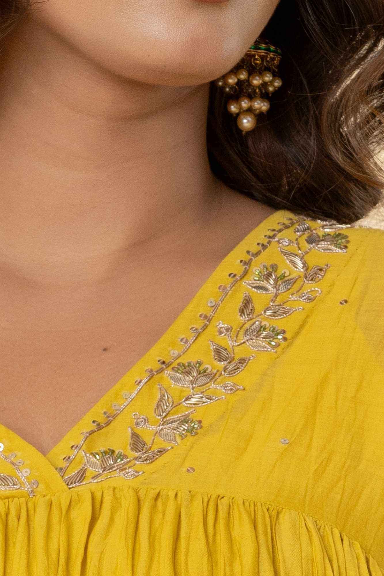 Sunlit Mustard Zardozi Kurti Pant (Set of2)