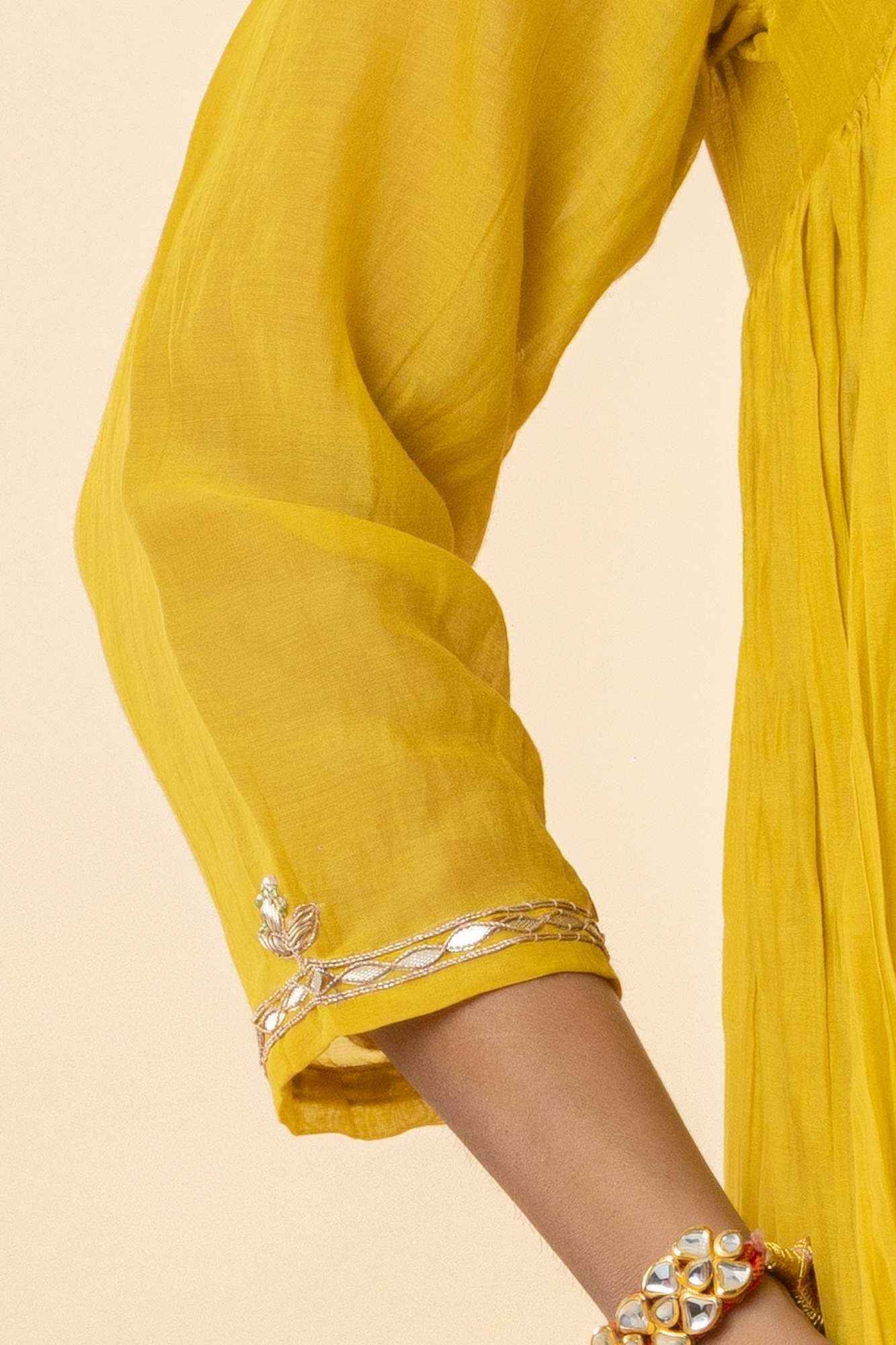 Sunlit Mustard Zardozi Kurti Pant (Set of2)