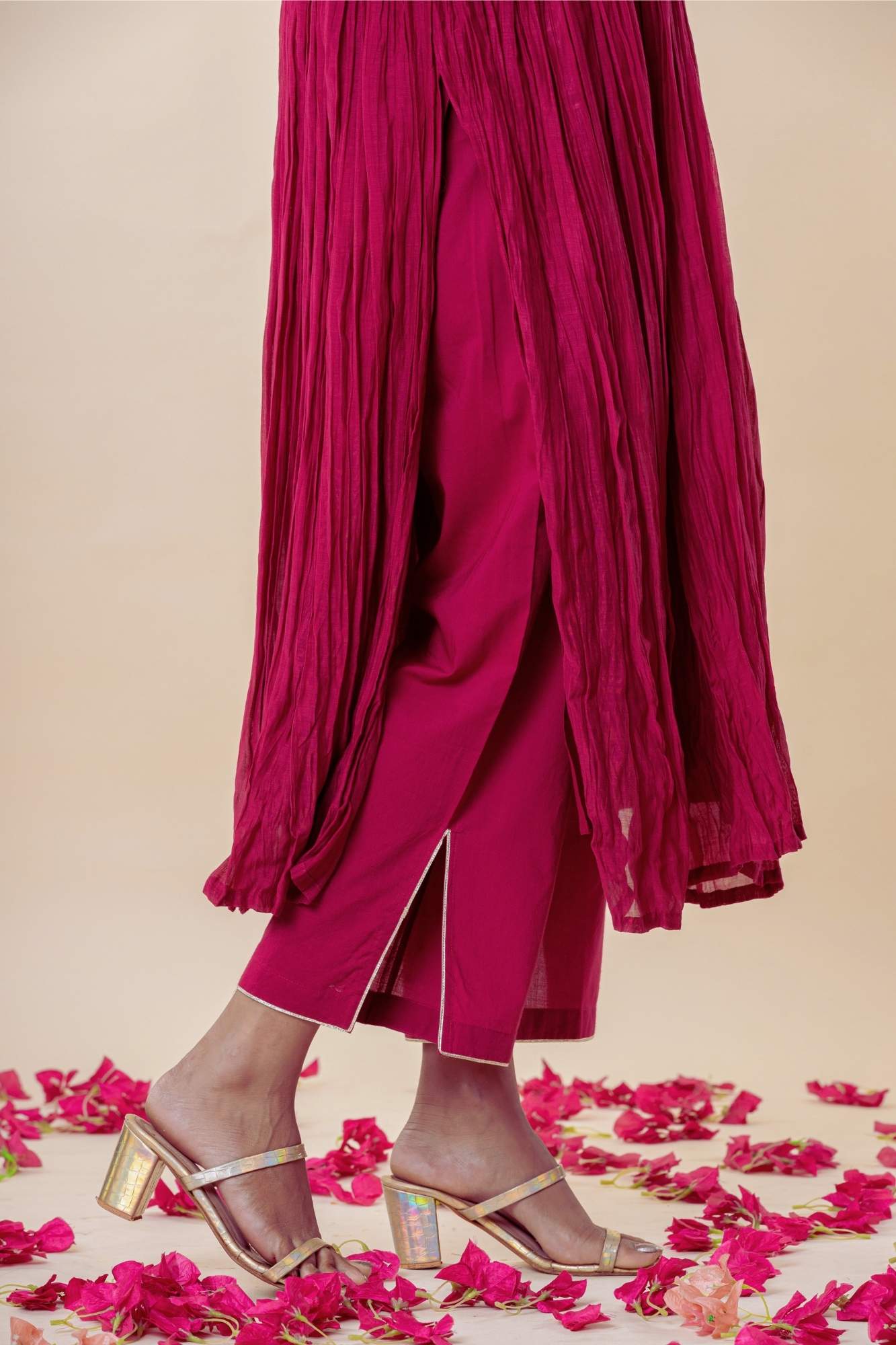 Deep Rose Zardozi Kurti Pant (Set of 2)